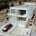 Pag Sea View Apartmán *